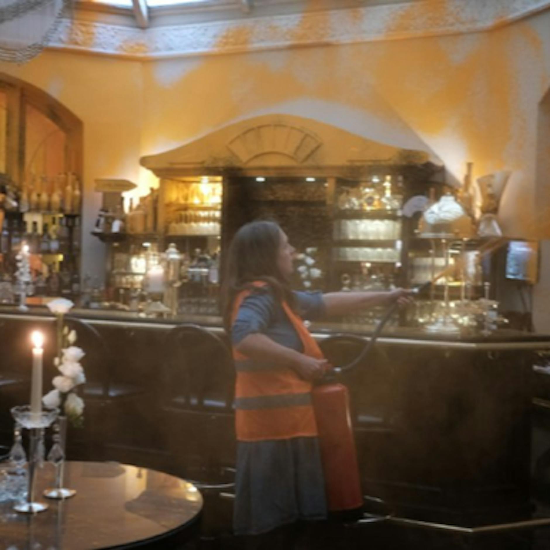 Letzte Generation: Aktivisten versprühen Farbe in Luxushotel auf Sylt