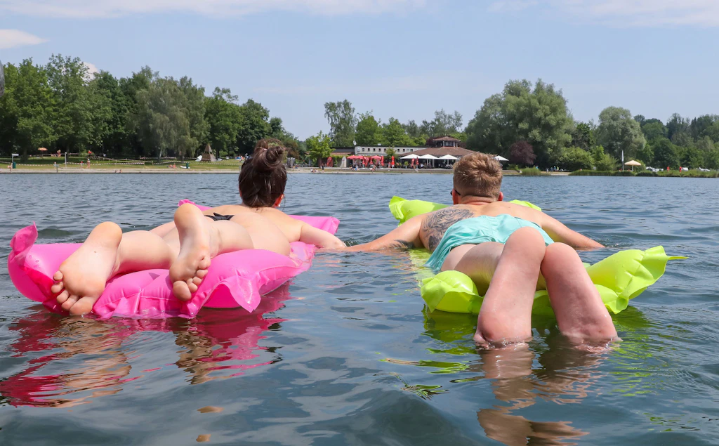Ab ins kühle Nass: Berliner Badestellen haben hervorragende Wasserqualität