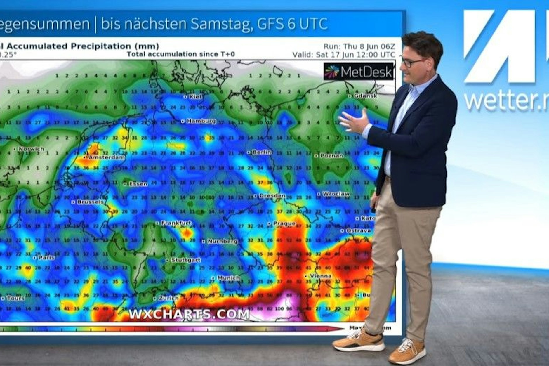 Nach viel Regen sieht es laut Wetter-Experte Dominik Jung auf einigen Wetter-Karten aus - doch ob der wirklich kommt, ist fraglich.