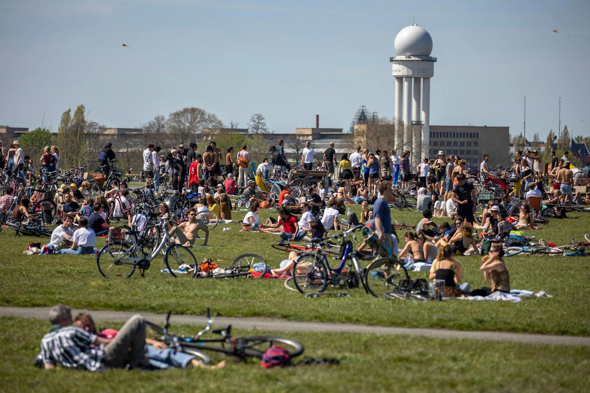 Das Tempelhofer Feld: Für ChatGPT ein Geheimtipp in Berlin.