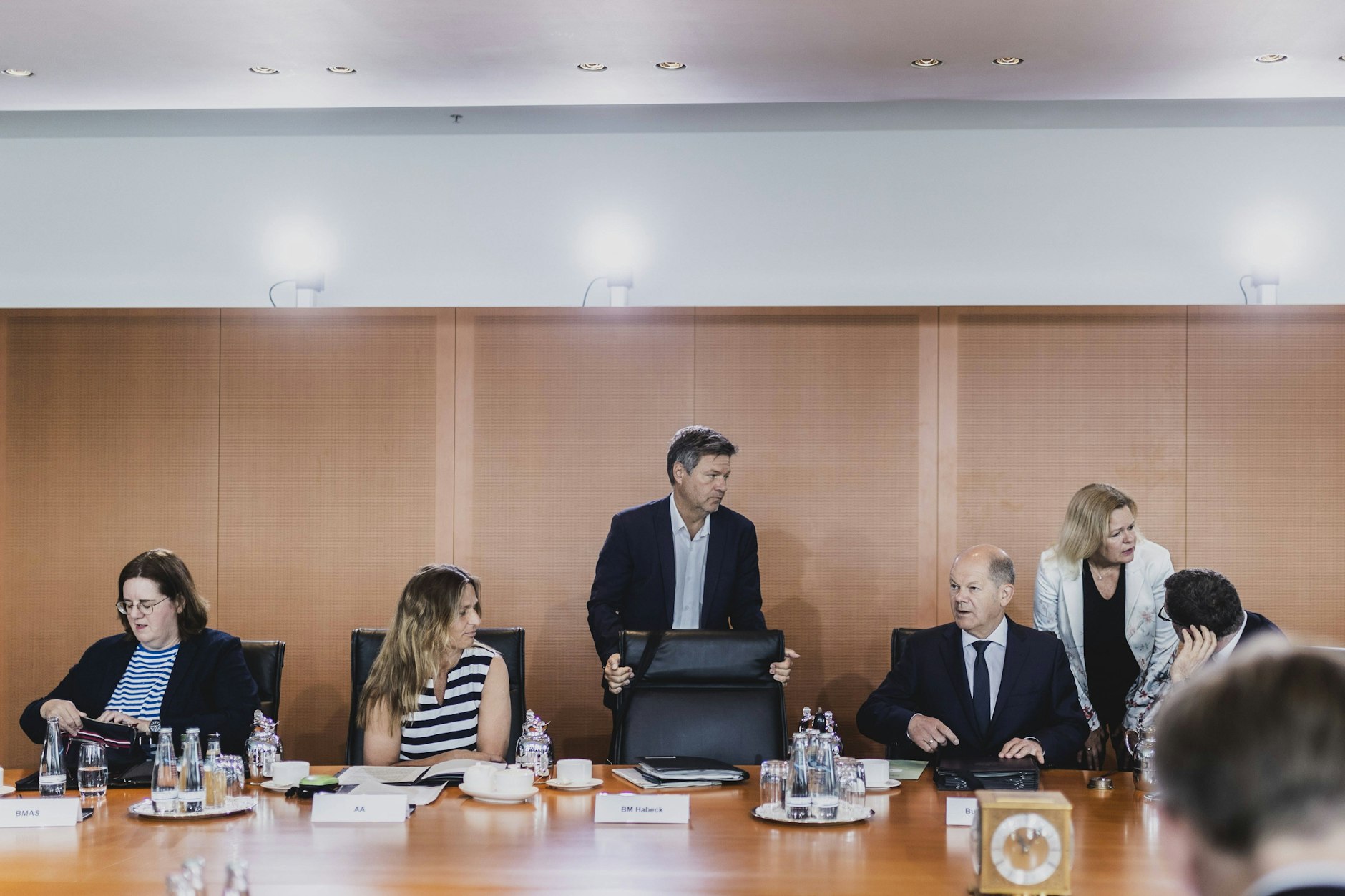 Kerstin Griese, Katja Keul Buendnis, Robert Habeck, Olaf Scholz, Nancy Faeser und Wolfgang Schmidt aufgenommen vor der wöchentlichen Sitzung des Kabinetts in Berlin, 07.06.23