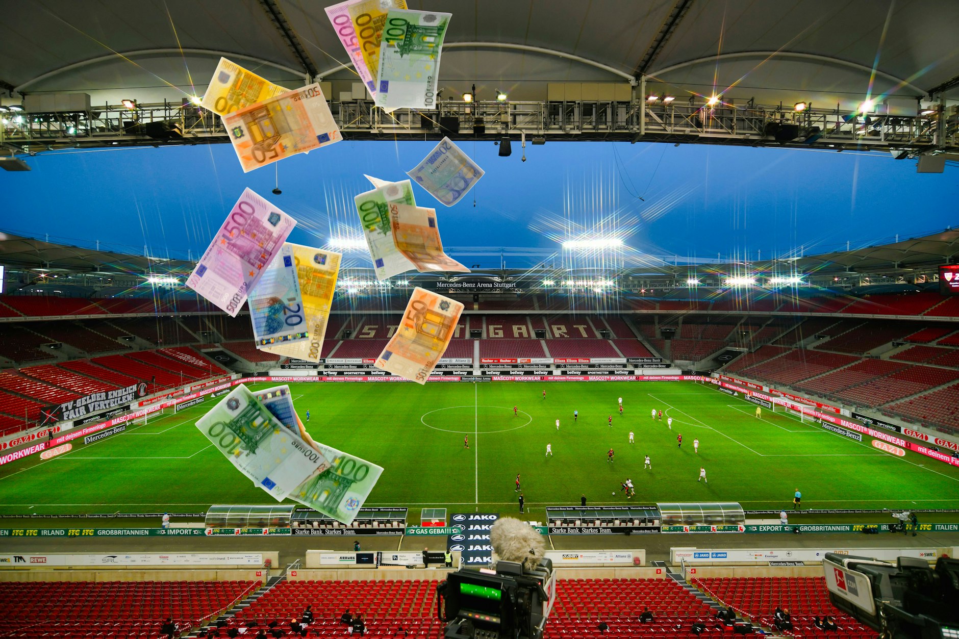 Kampf um TV-Gelder, Geldregen im Stadion ohne Zuschauer, Geisterspiel in der Bundesliga, Mercedes-Benz Arena.