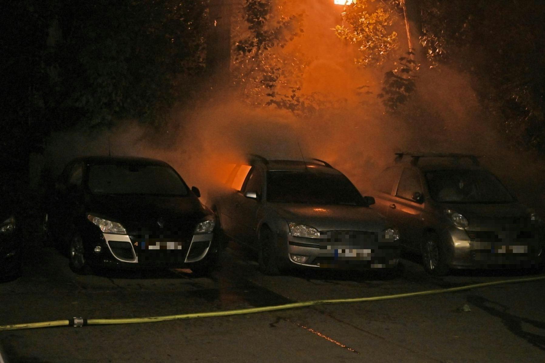 Die brennenden Autos in Berlin-Lichtenberg