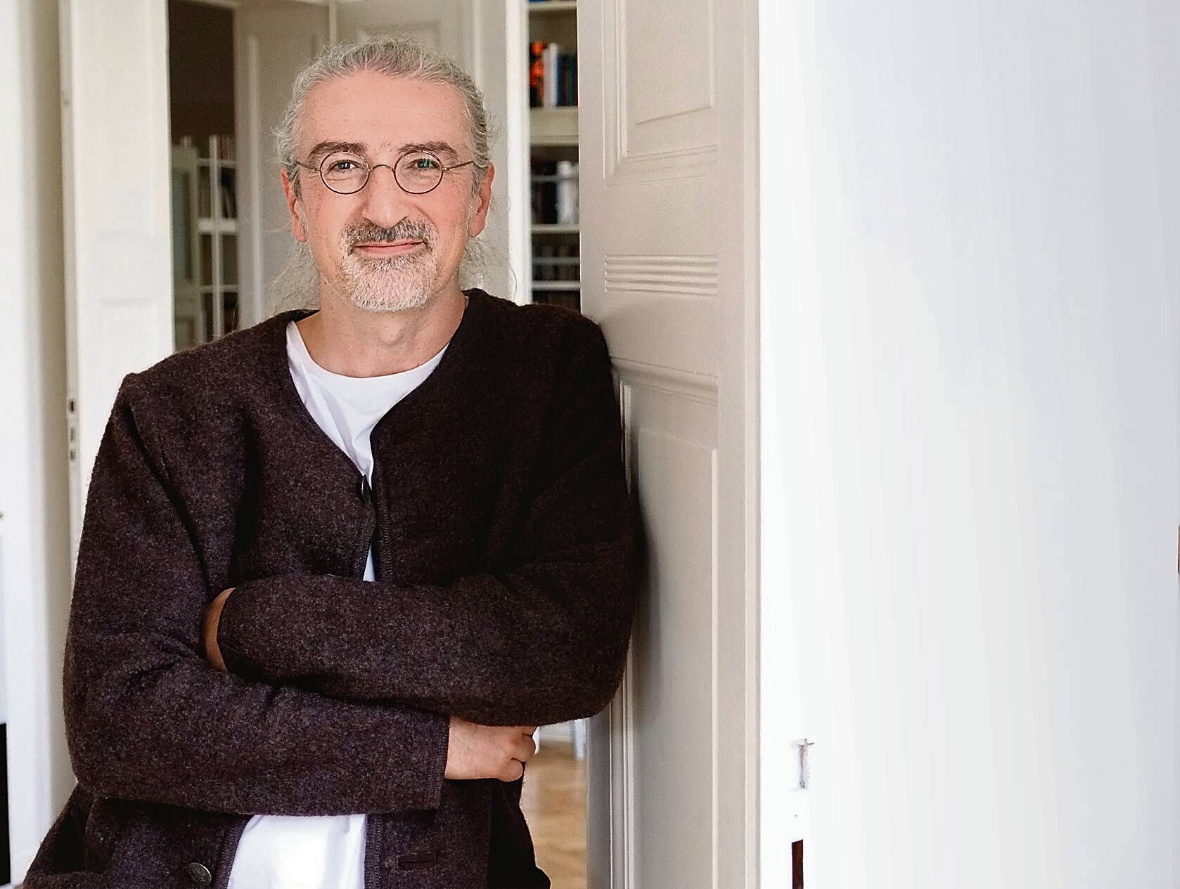 „Kai zieht in den Krieg und kommt mit Opa zurück“: Ein Kinderbuch mit Fragen