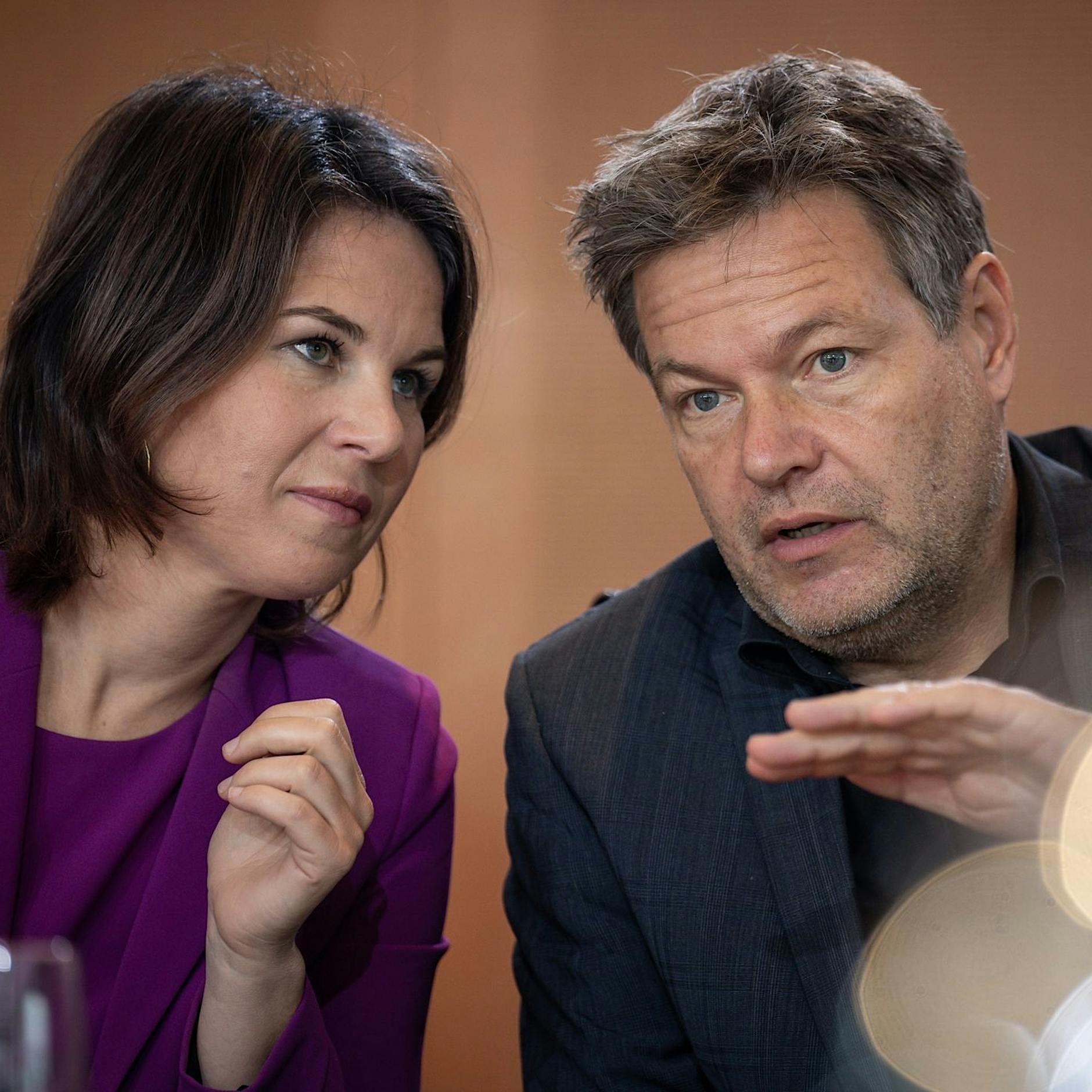 Bundesregierung stellt Nationale Sicherheitsstrategie vor – Johannes Varwick kritisiert Grüne