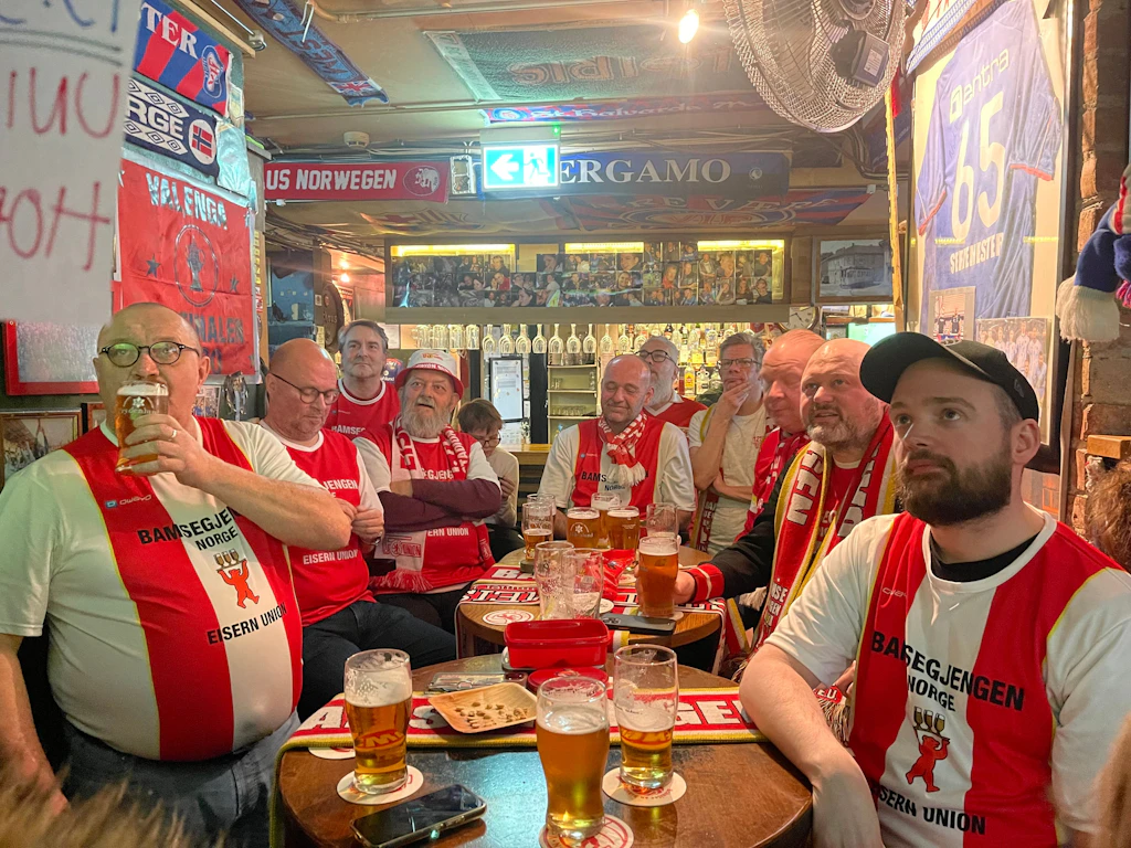 Verrückt nach Union: Ein Tag in Oslo mit dem Fanclub „Bamsegjengen“