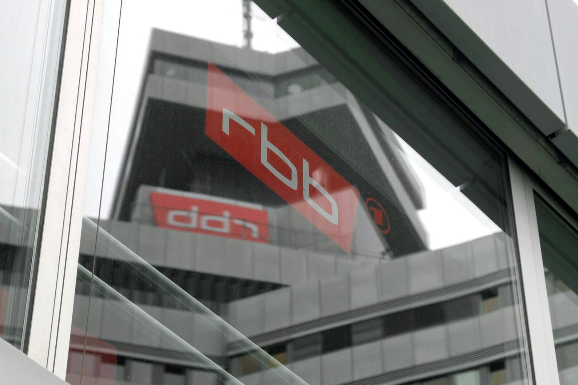 Das Gebäude des Rundfunks Berlin-Brandenburg in der Masurenallee