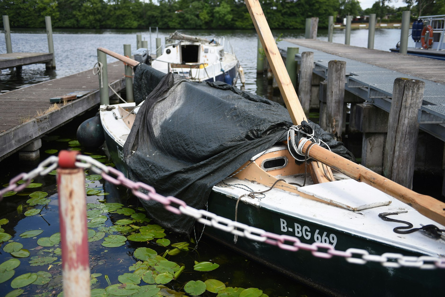 So manches herrenloses und manövrierunfähiges Boot wurde von der Wasserschutzpolizei sichergestellt.