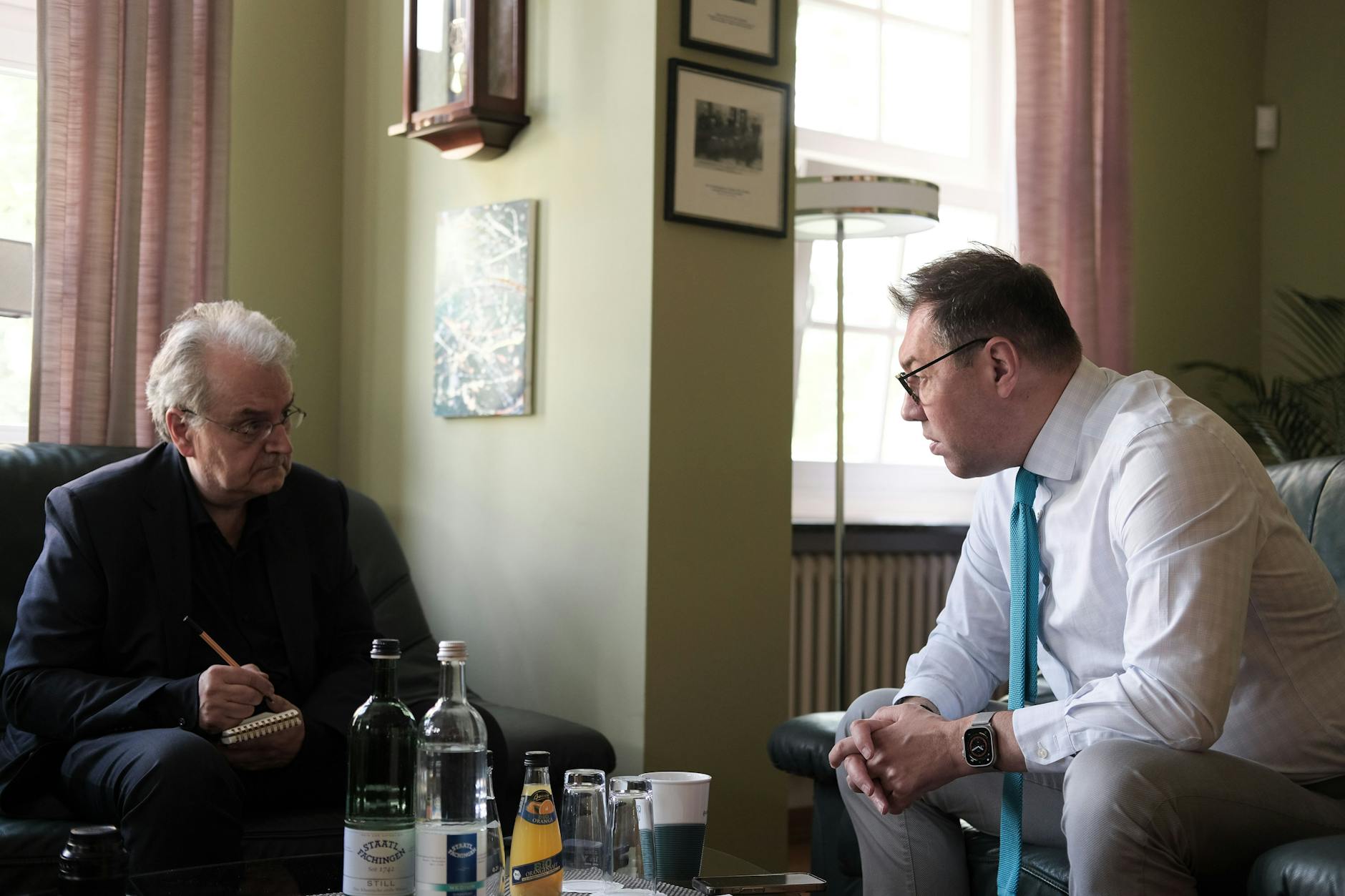 Michael Maier im Gespräch mit dem Botschafter Oleksii Makeiev