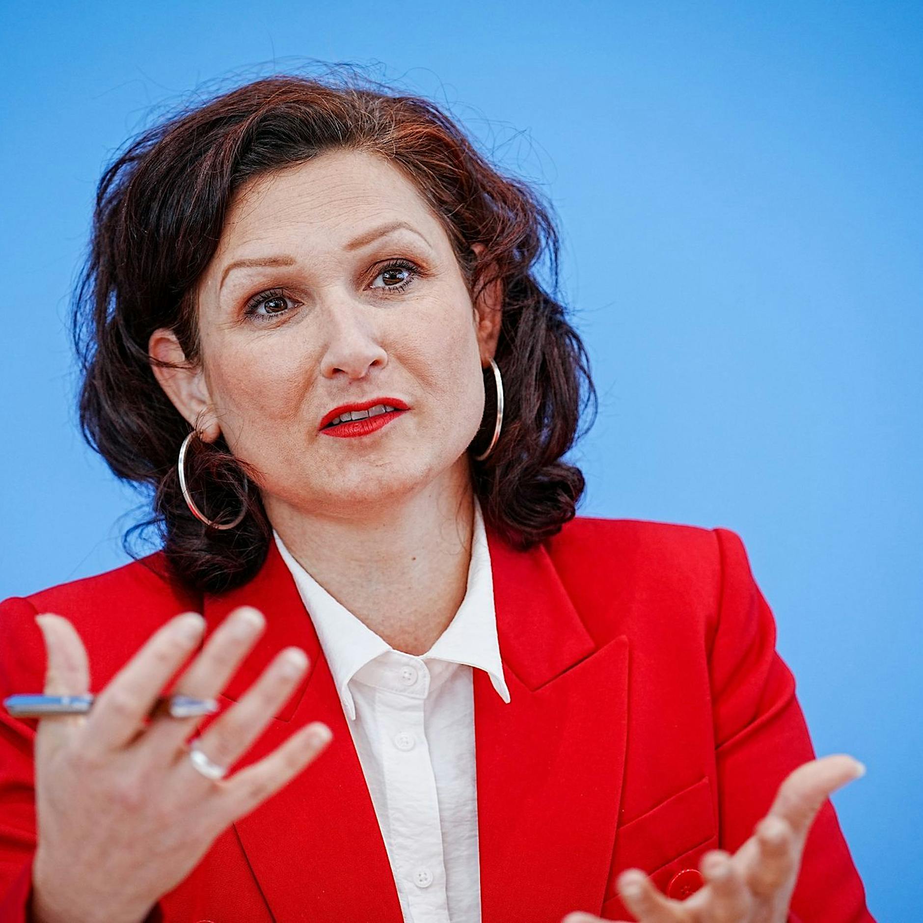 Ataman: „Schulen keine diskriminierungsfreien Zonen“