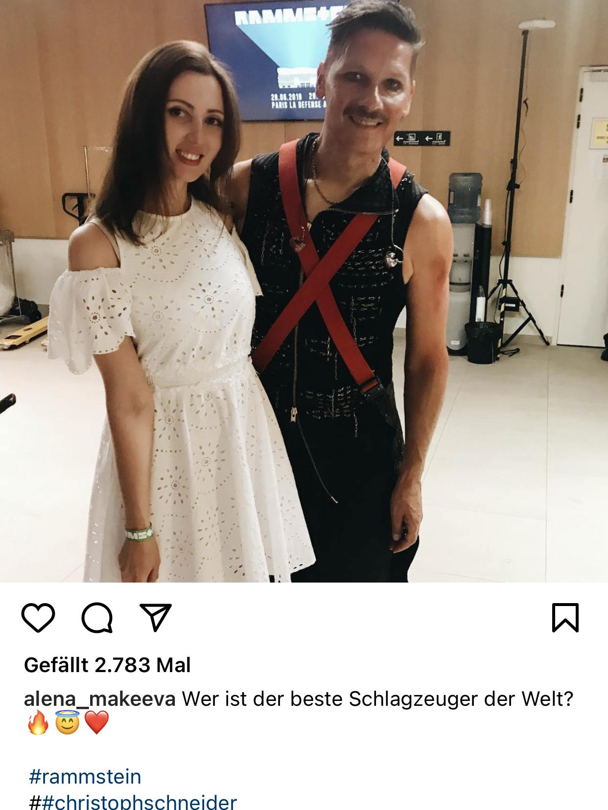 Dieses Bild stammt von Alena Makeevas Instagram-Account. Es zeigt die „Casting-Direktorin“ mit Schneider.