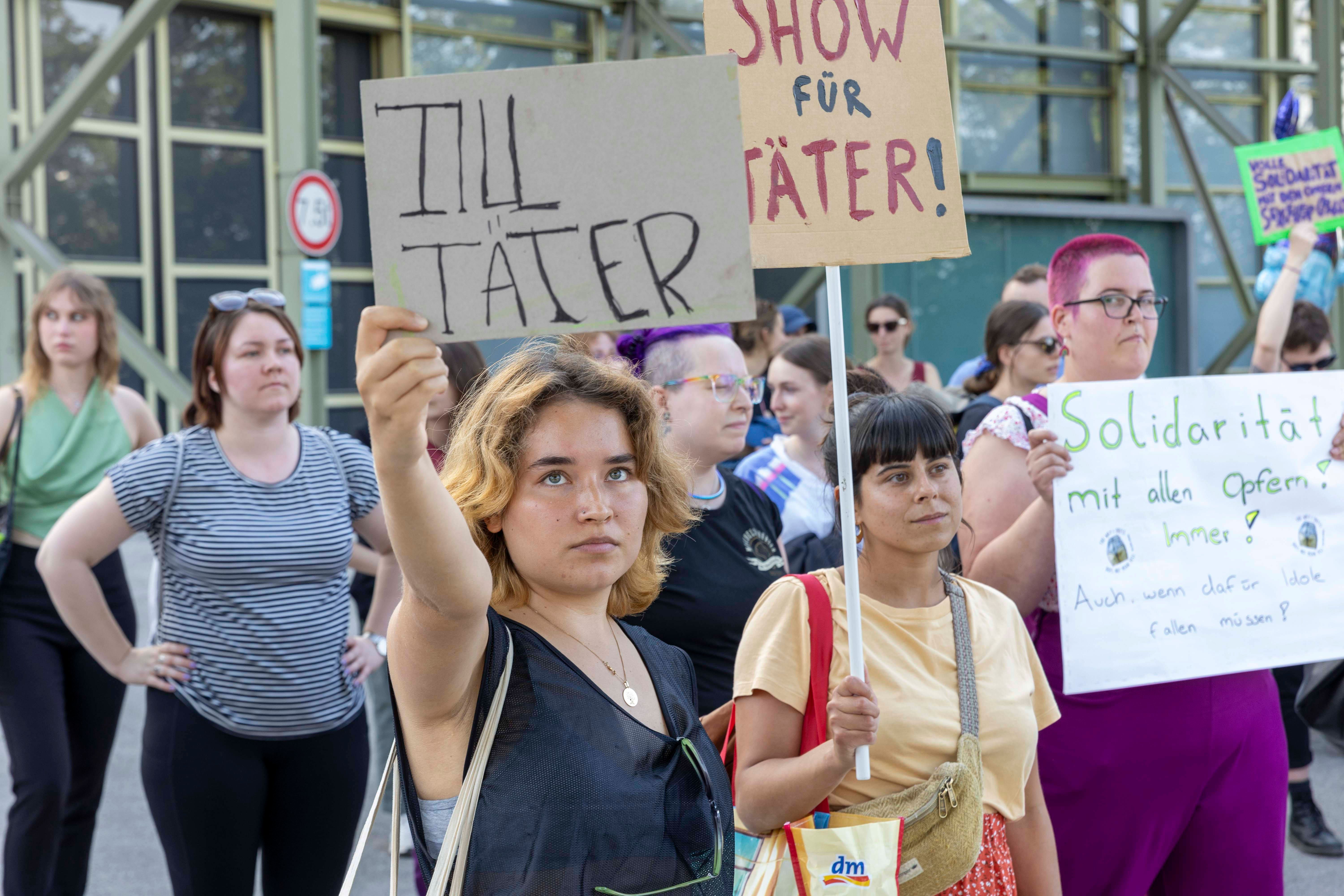 Rammstein: Petition gegen Konzert in Berlin hat schon 50.000 von 75.000 Stimmen