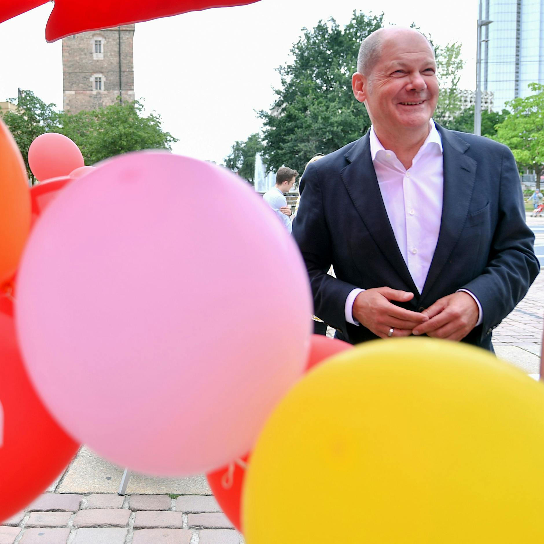Olaf Scholz in Chemnitz: Noch schlimmer als Merkel