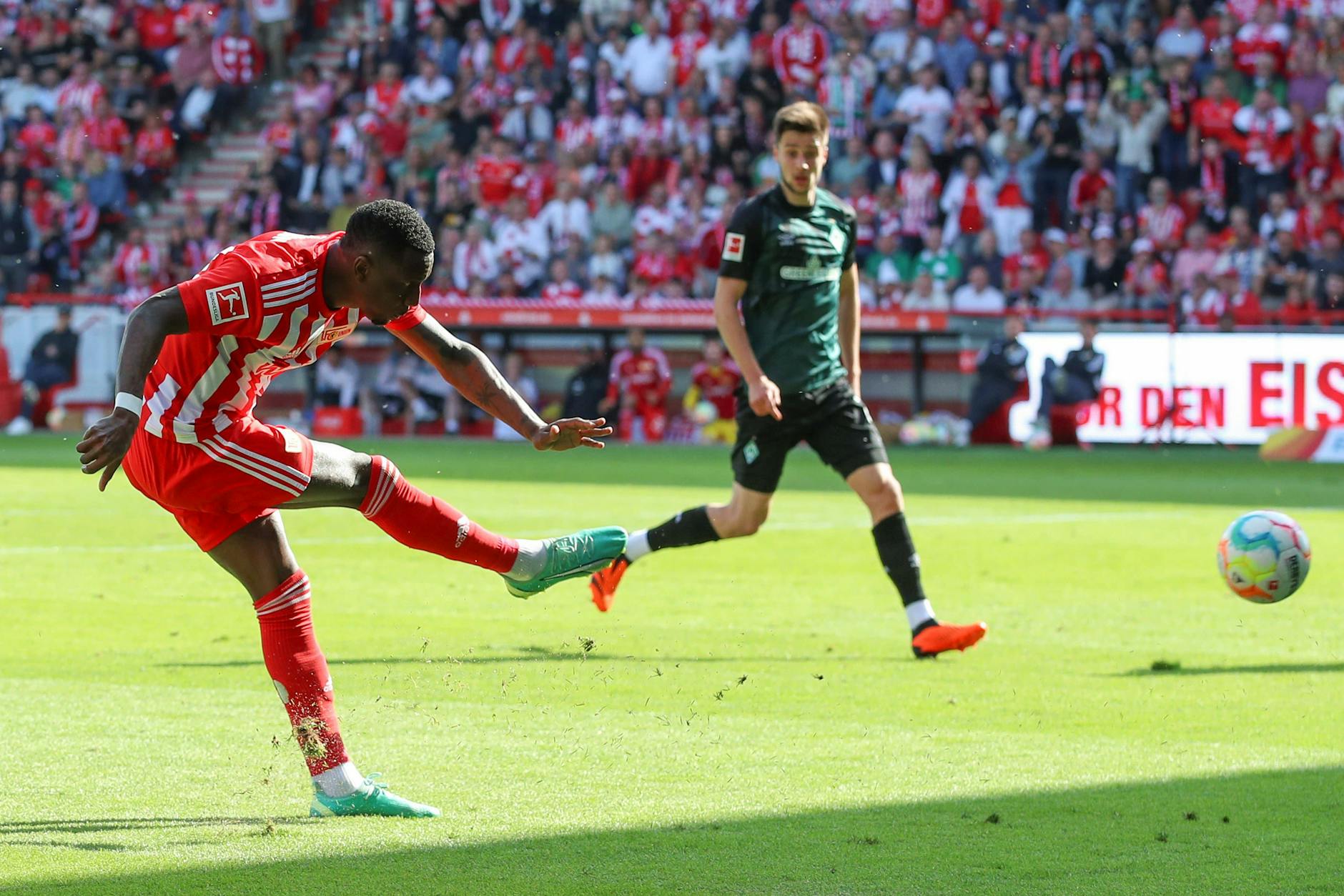 Sheraldo Becker vom 1. FC Union muss seinen Traum vom Gold-Cup mit Suriname begraben.