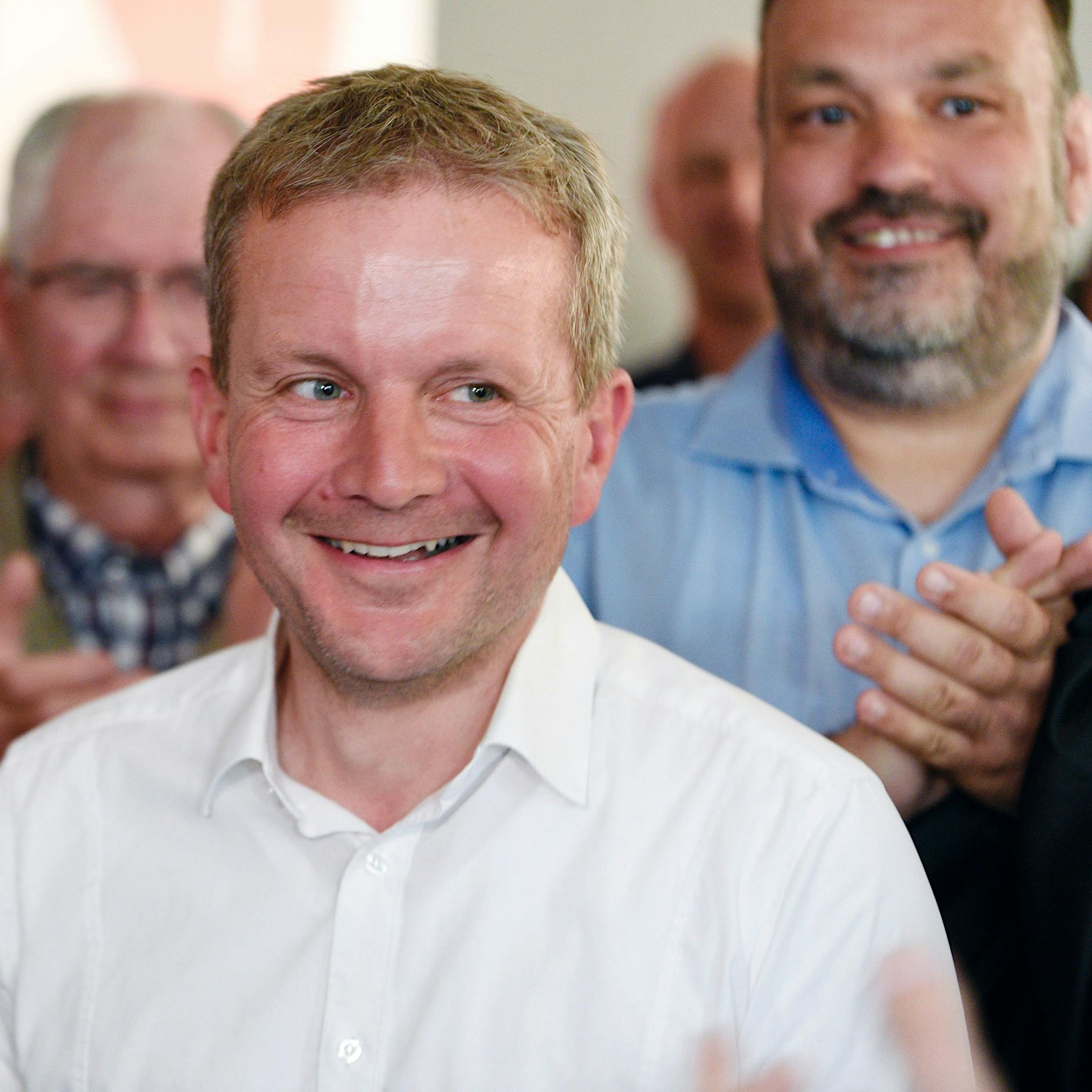 Stichwahl: AfD-Kandidat schafft es nicht auf Chefsessel im Schweriner Rathaus