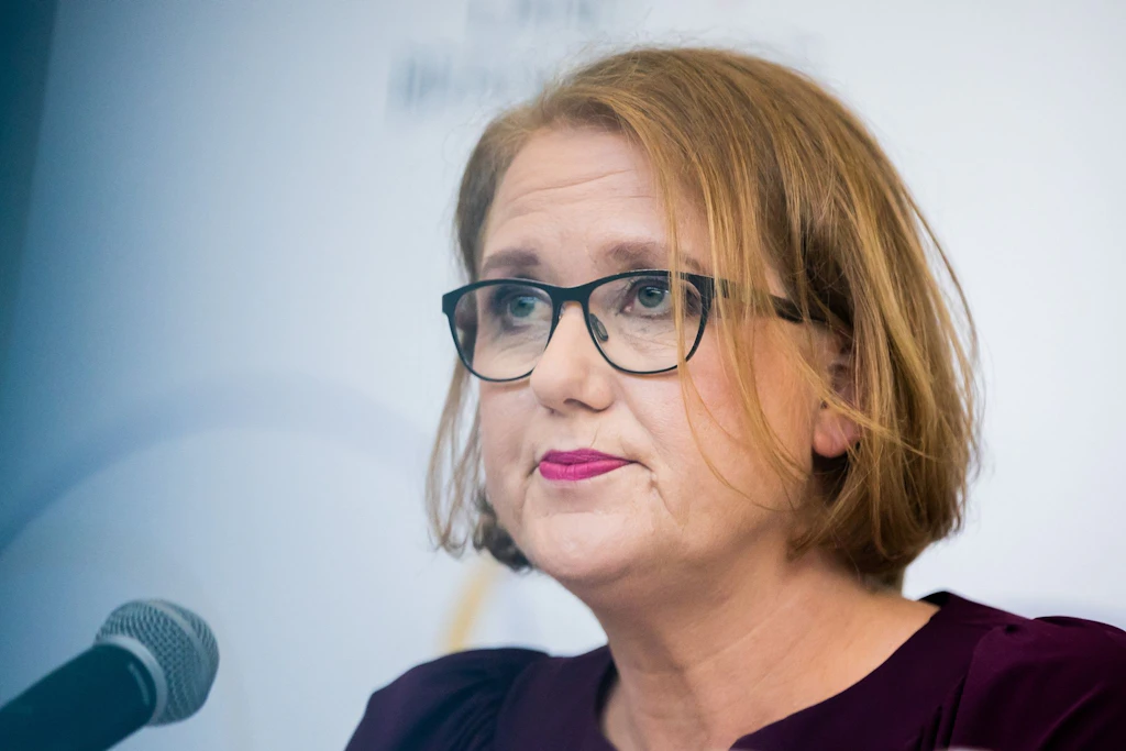 Ministerin: Diskussion über Sexismus kann neues #MeToo sein