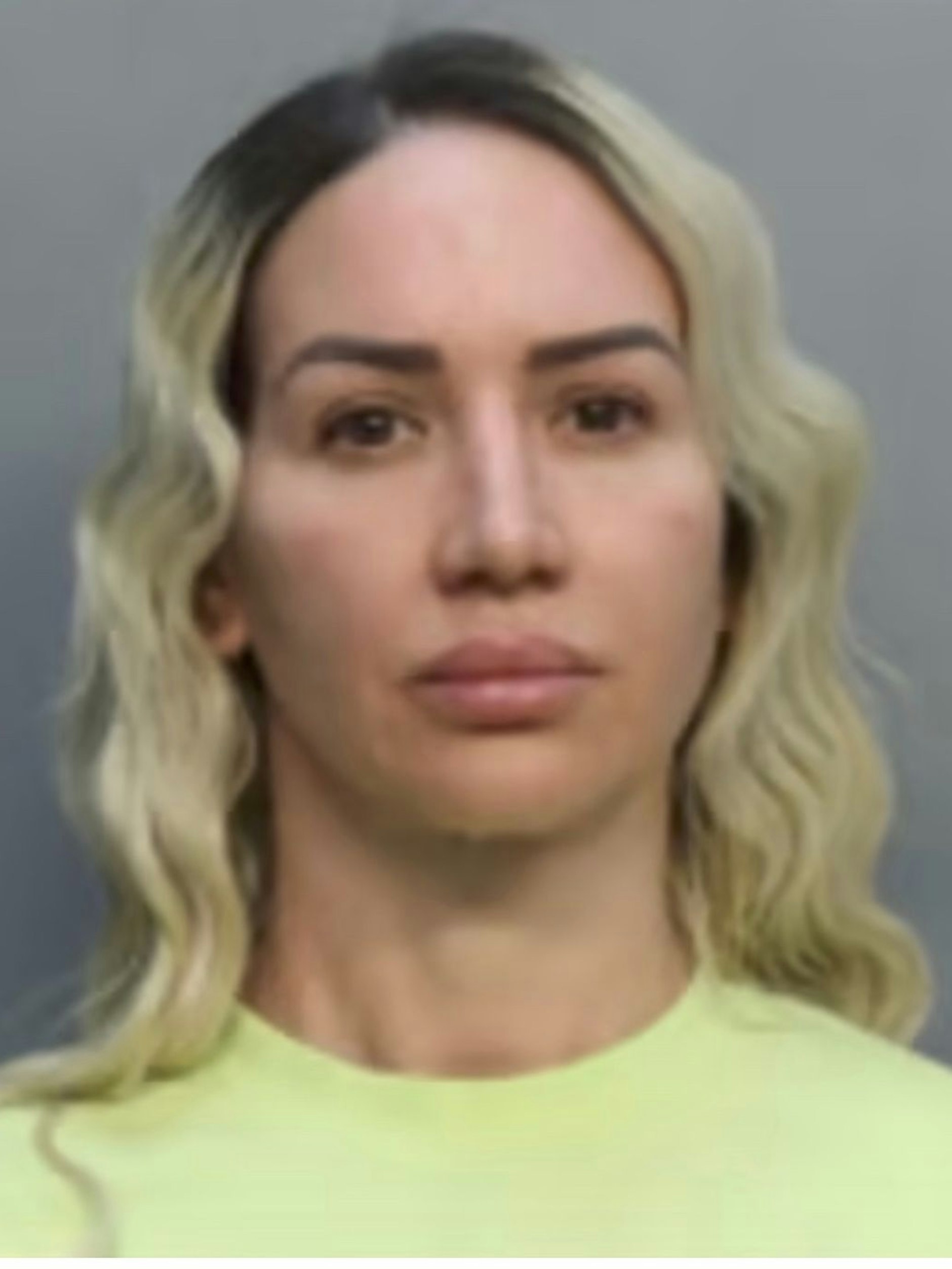 Stripperin Yannelin Rivera-Bosaw wurde wegen schweren Diebstahls festgenommen.