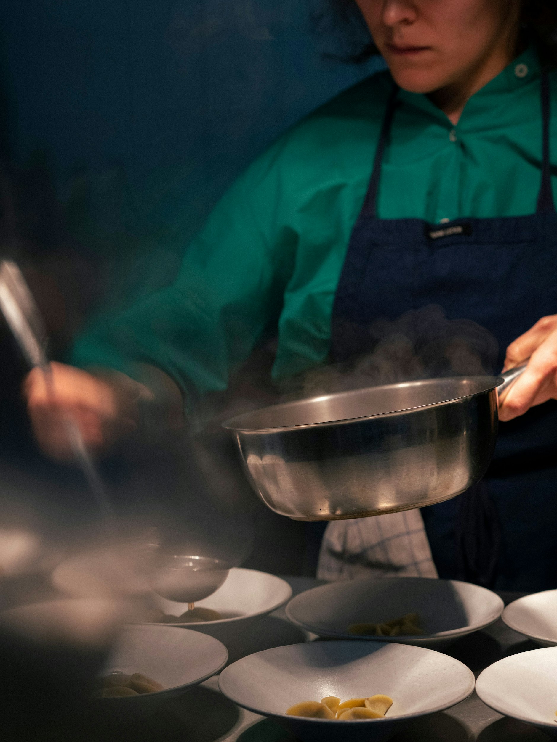 Die Meisterin in Aktion: Jakobsmeier konzipiert und kocht im Pars.
