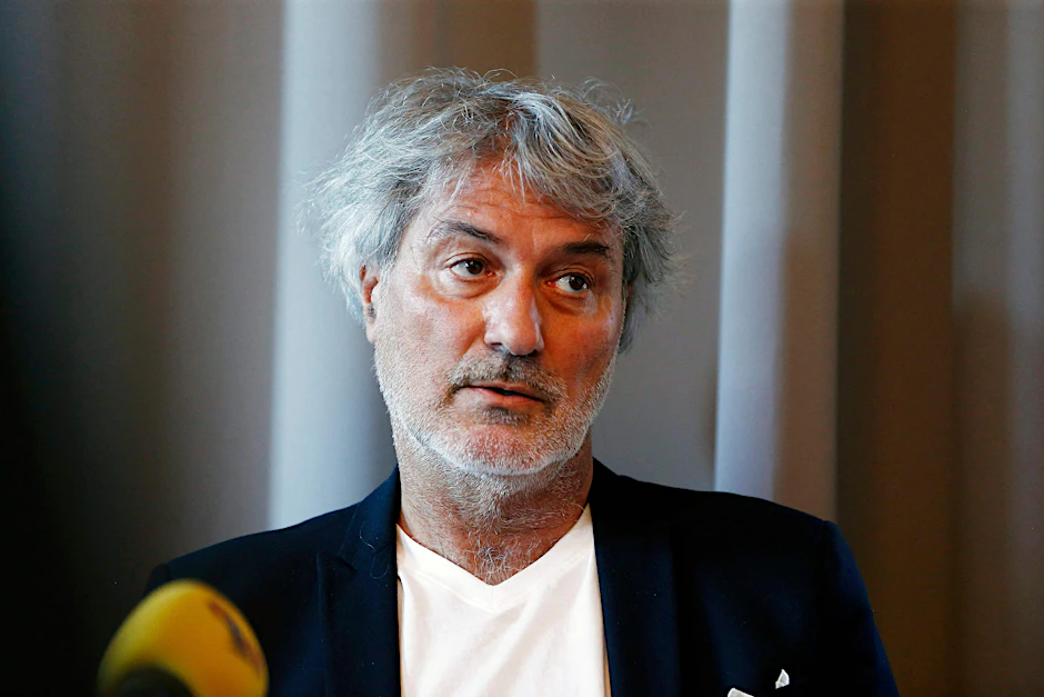 Der italienische Arzt Paolo Macchiarini ist zu zweieinhalb Jahren Haft verurteilt worden.&nbsp;