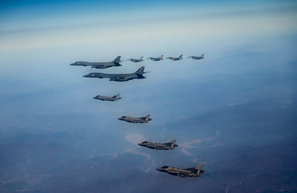 US-Bomber landen für Nato-Militärübung erstmals in Schweden