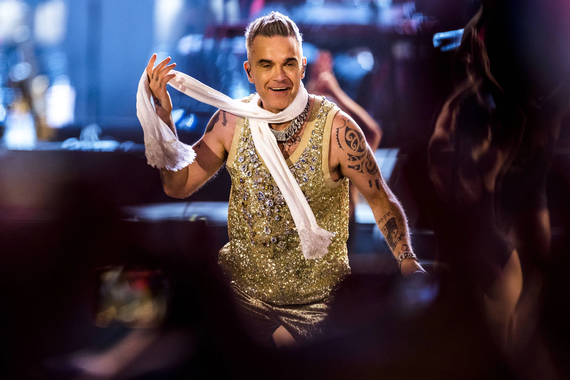 Long Covid Robbie Williams unterbricht Konzert „ich bin total am Arsch!“
