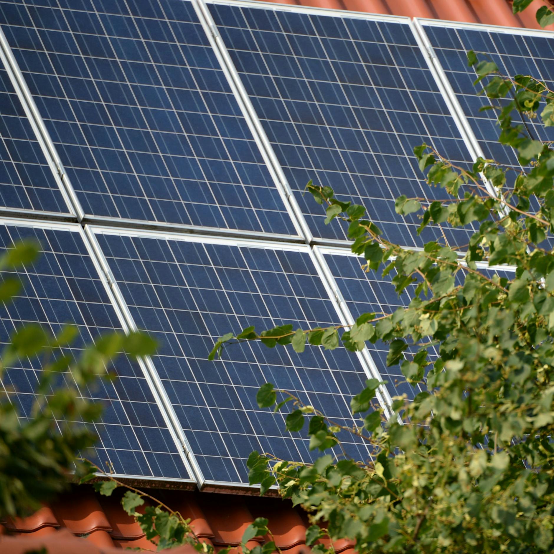 Gratis-Strom vom Balkon: Betrieb kleiner Solaranlagen wird einfacher
