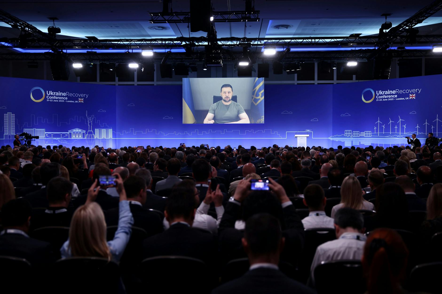 Der ukrainische Präsident Woldymyr Selenskyj war am Mittwoch in London zugeschaltet.