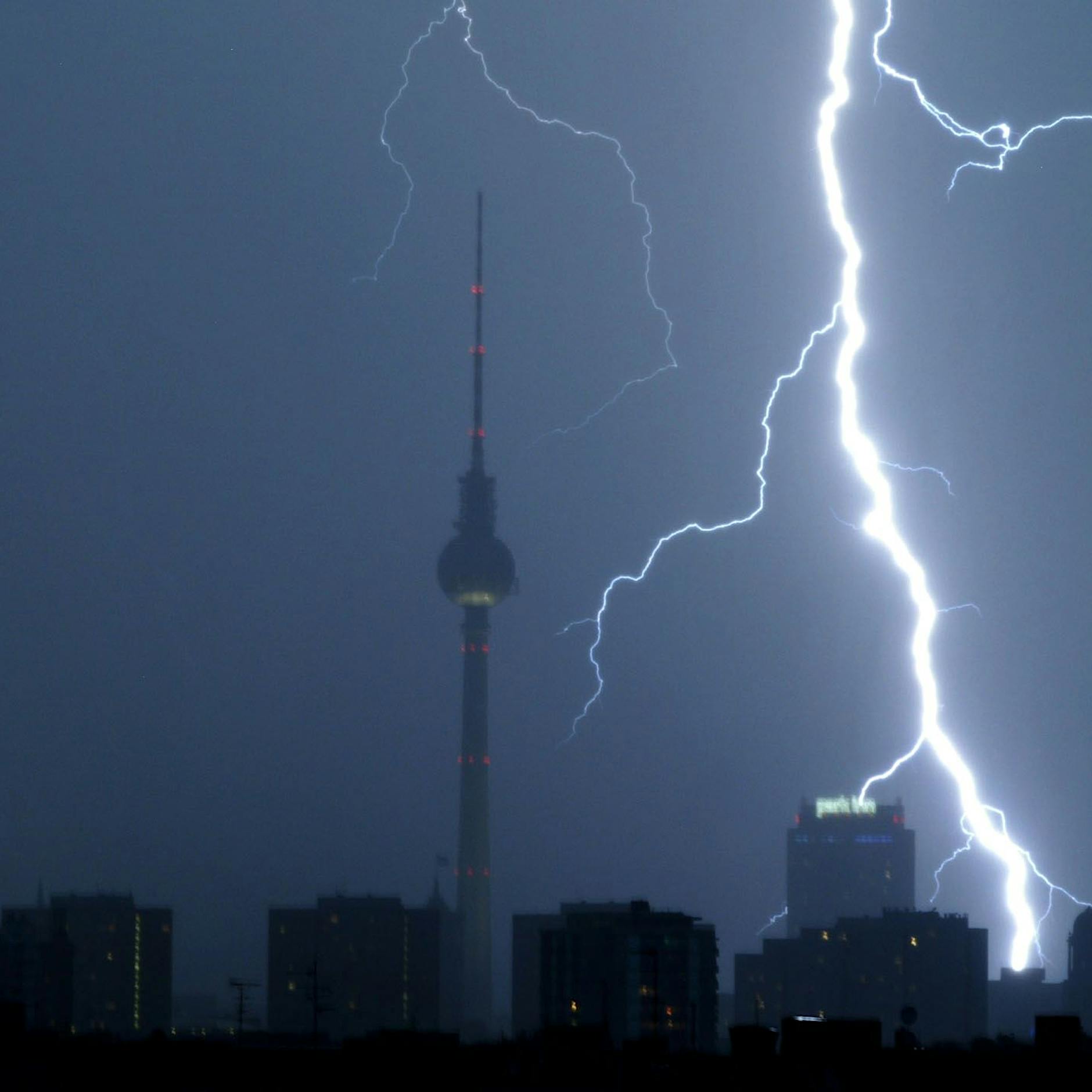 Gewitter und Hagel: Das müssen Sie zum Unwetter in Berlin wissen