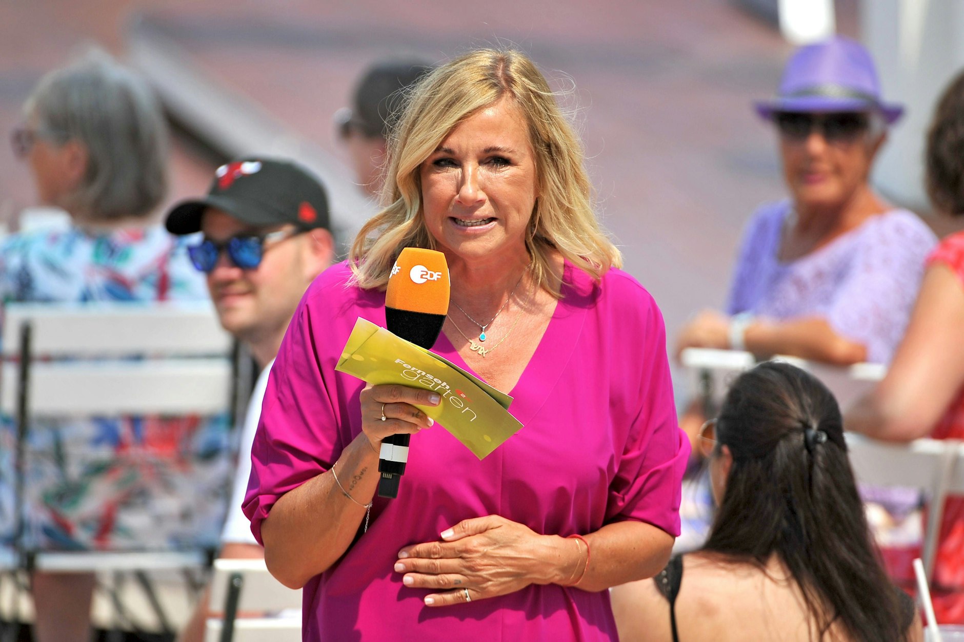 Andrea Kiewel muss die Moderation des „Fernsehgarten“ am kommenden Sonntag abgeben.