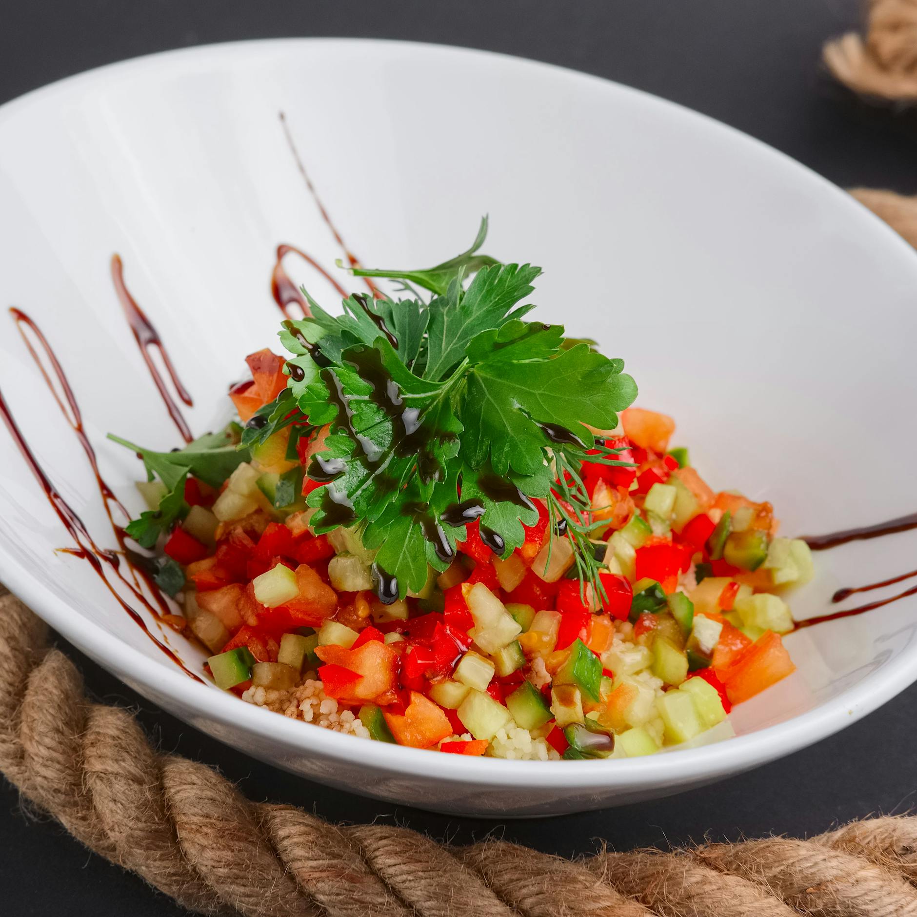 Erfrischender Bulgur-Salat: Zum Grillen oder als sommerliches Abendbrot