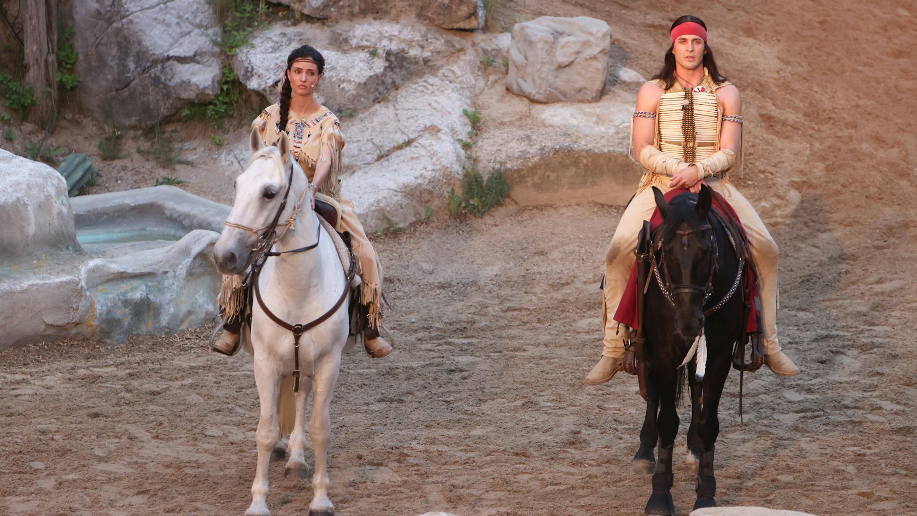 Nadine Menz als Nscho-tschi und Alexander Klaws als Winnetou bei der Premiere von „Winnetou I – Blutsbrüder“