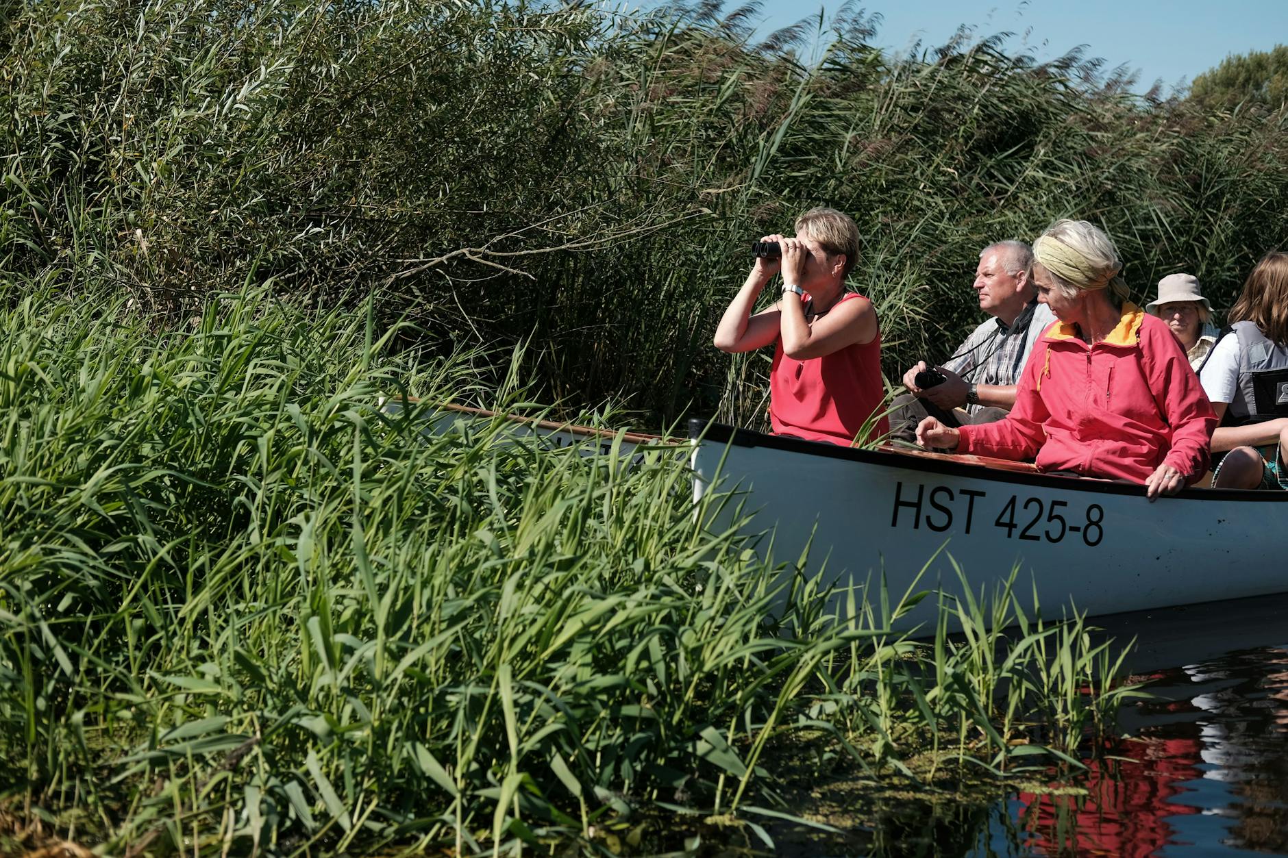 Das Schutzgebiet darf nicht mit Motorbooten erkundet werden, nur mit Kanus.