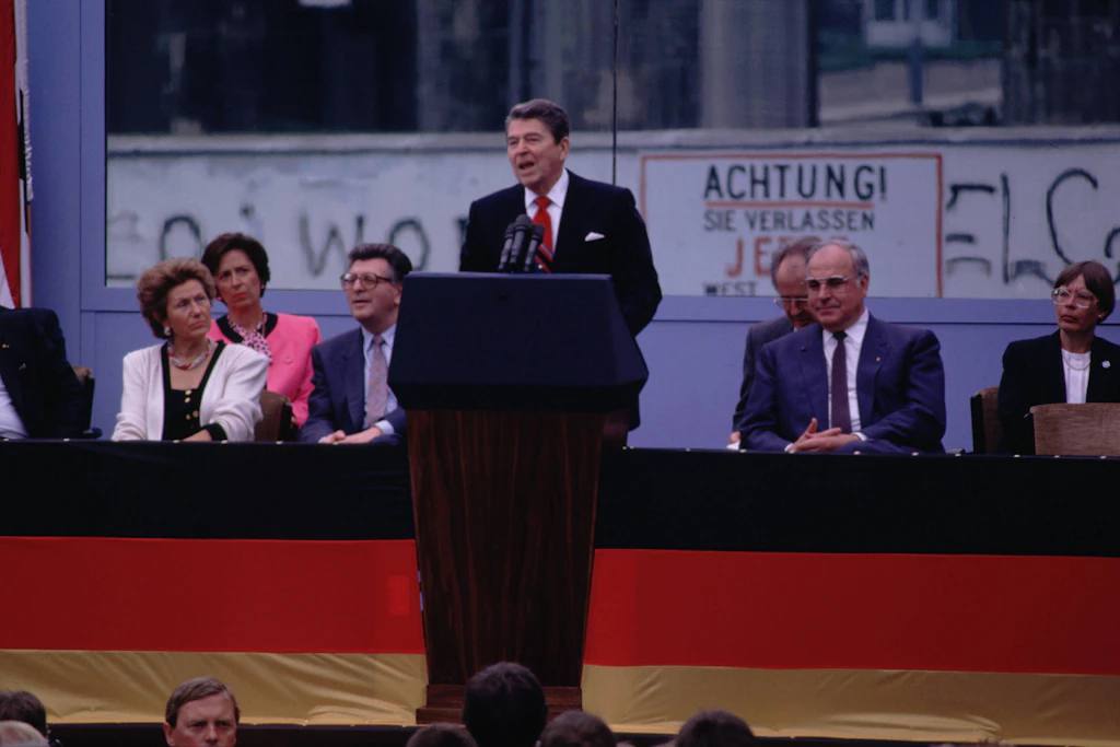 „Mr. Gorbachev, tear down this wall“: Nicht nur Kennedy hatte seinen Berlin-Moment