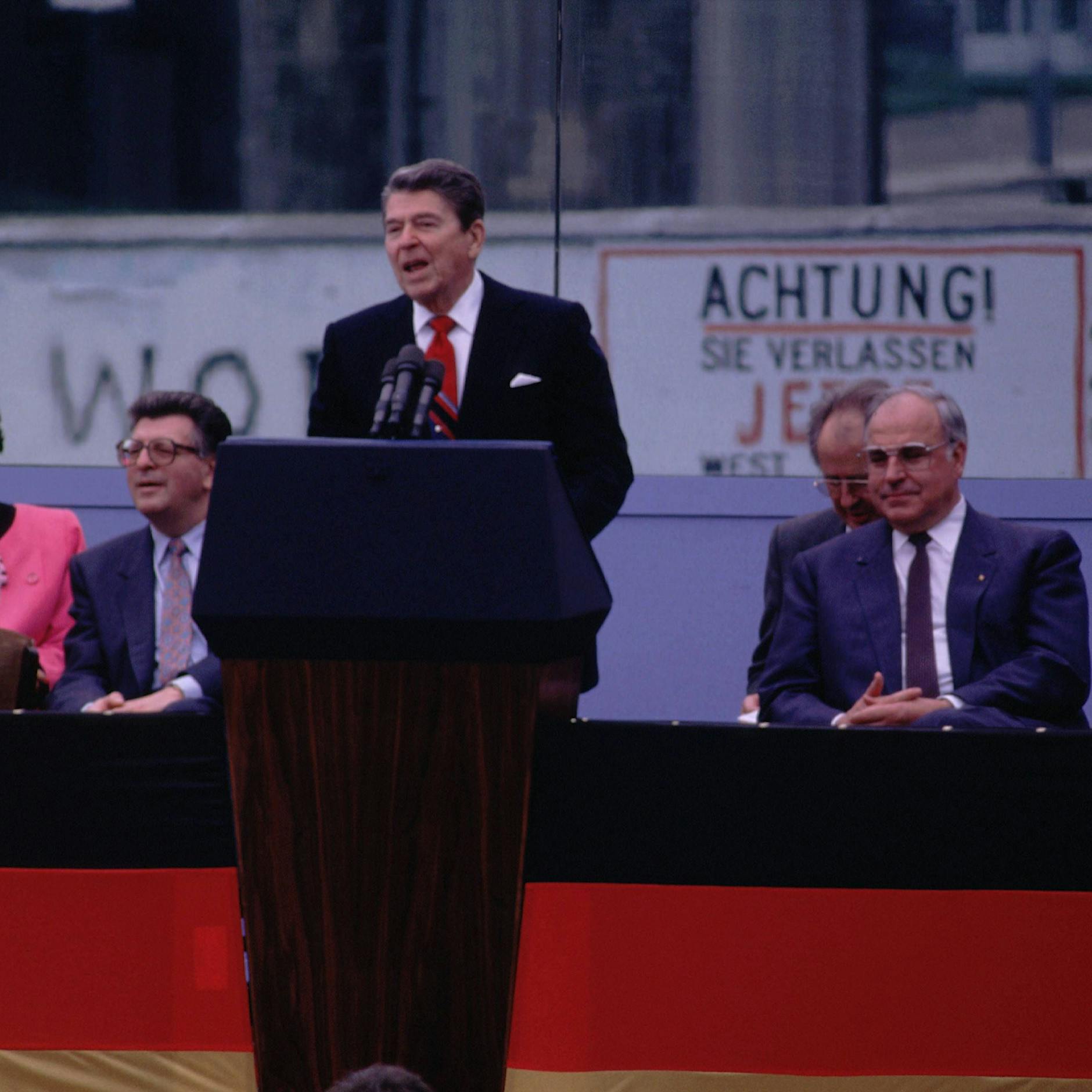 „Mr. Gorbachev, tear down this wall“: Nicht nur Kennedy hatte seinen Berlin-Moment