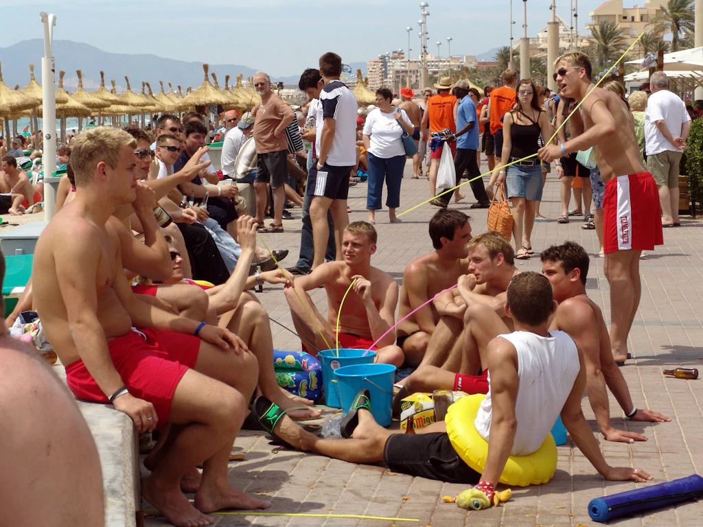 Saufen am Ballermann: Mallorca will Alkohol auf den Straßen verbieten