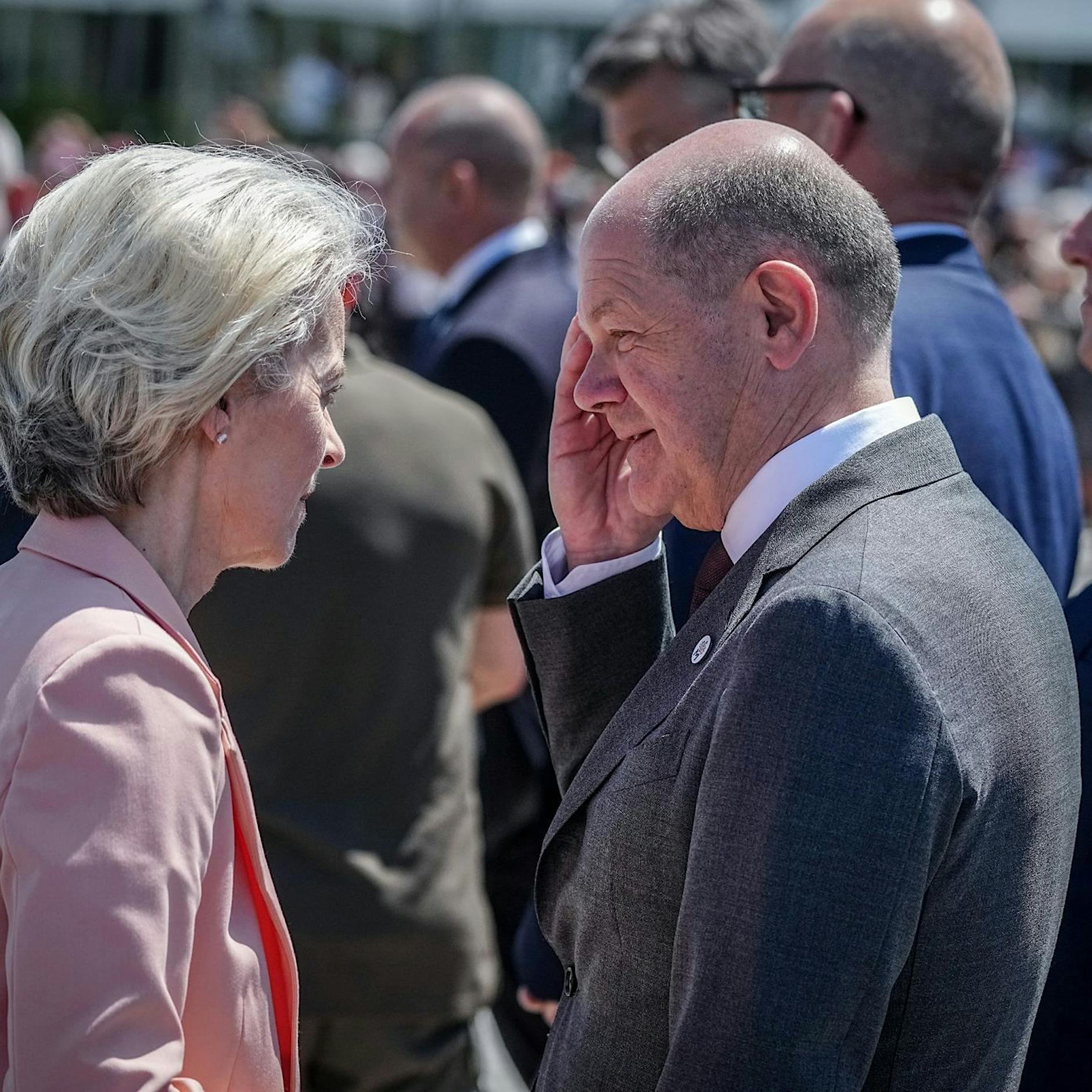 Eingefrorene russische Milliarden: Deutschland verhindert Überweisung an Ukraine