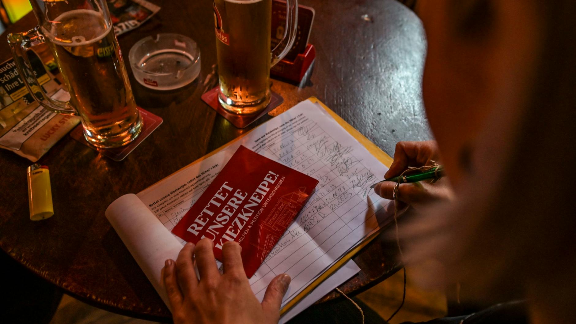 Unterschriftenaktion für das Höher’s Eck in Berlin Prenzlauer Berg