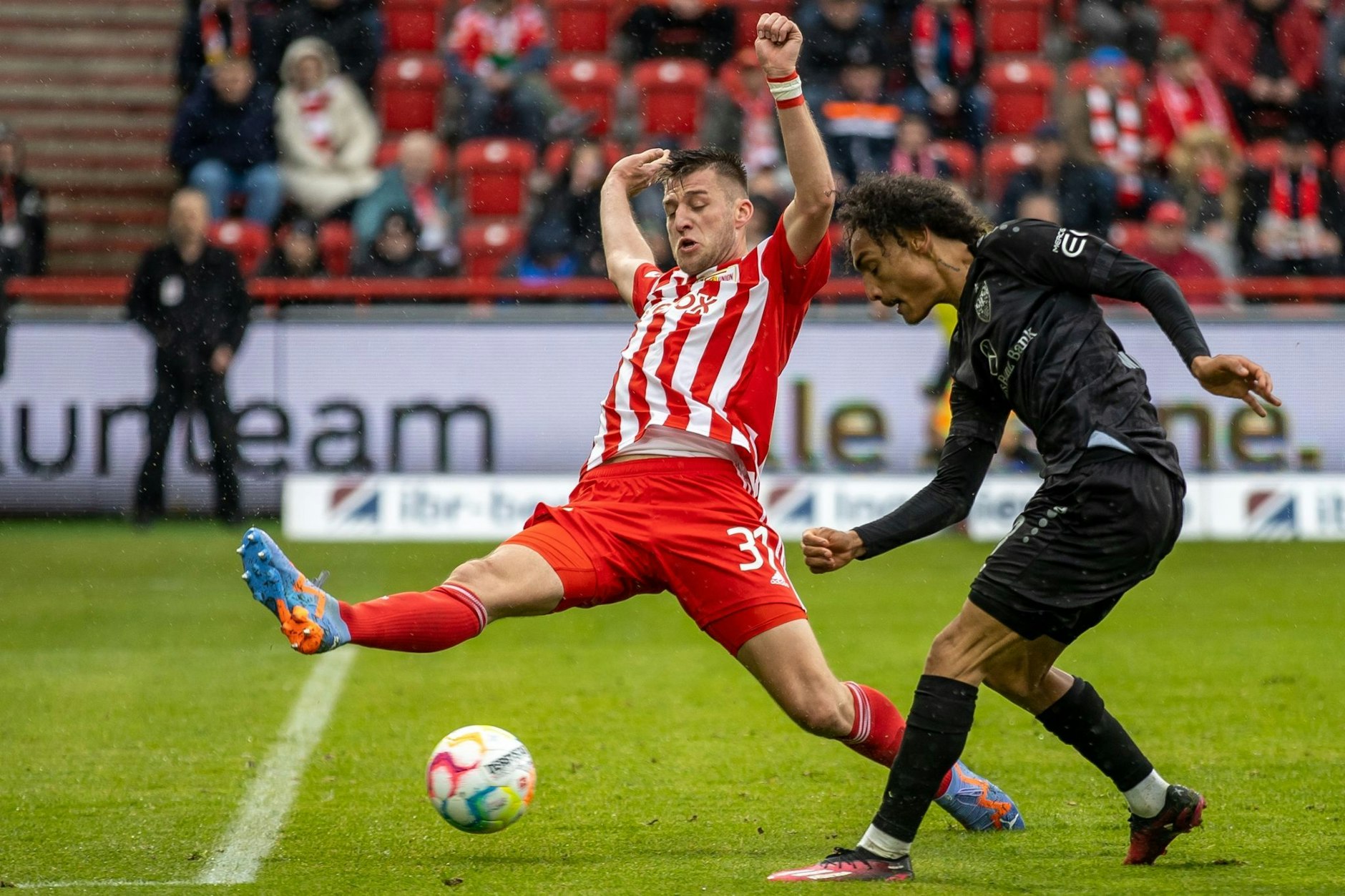 Hat sich beim 1. FC Union Berlin zur wichtigsten Stütze in der Abwehr entwickelt: Robin Knoche (l.).