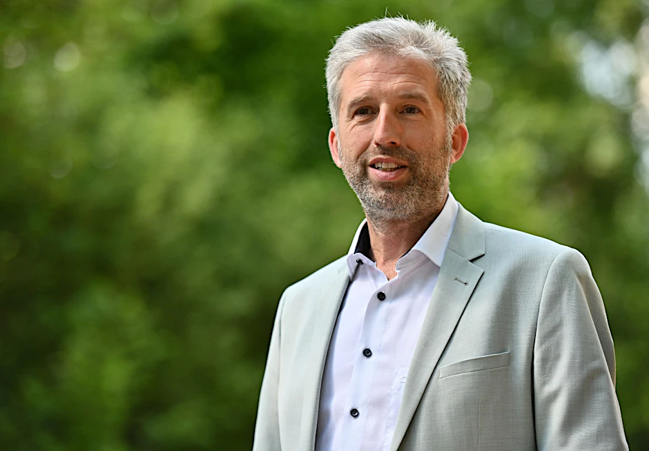 „Zweck der Auszeit ist, dass ich mich nicht mehr für mein Handeln öffentlich erklären muss“, sagt Palmer der Deutschen Presse-Agentur vor Beginn der Auszeit.&nbsp;