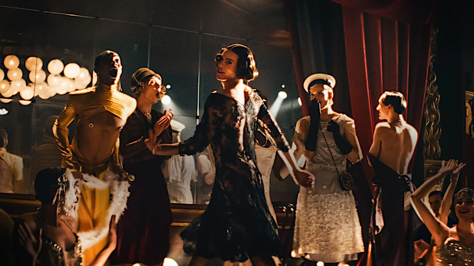 Reality beats fiction: Spielfilmszene aus dem Netflix-Dokudrama „Eldorado“