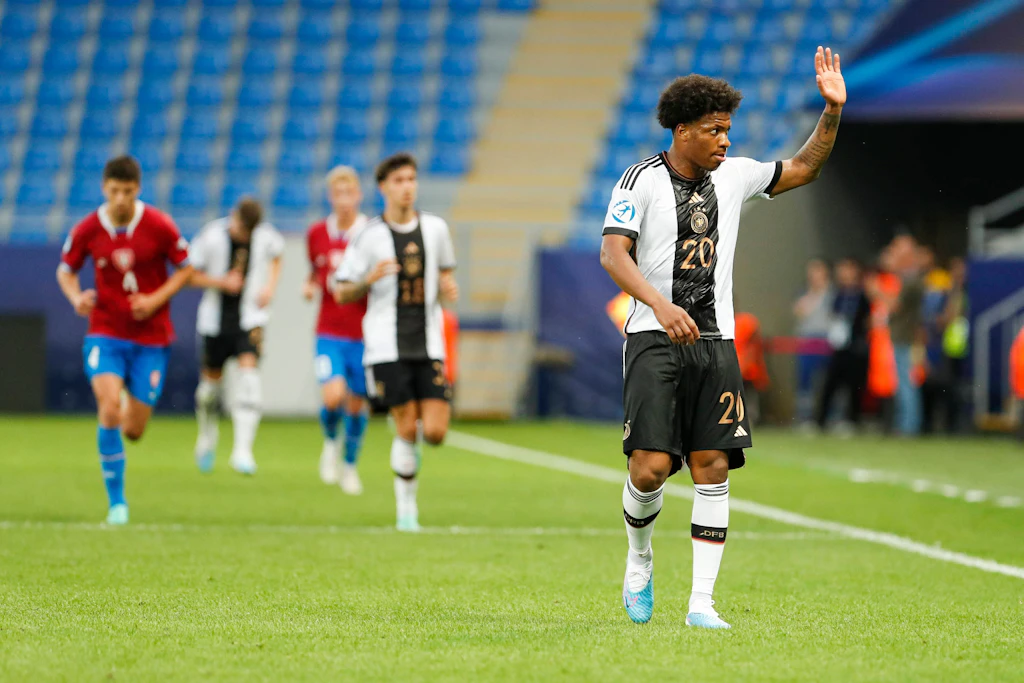 Herthas Jessic Ngankam: Zu Frankfurt wechseln oder bei Dardai ins Schwitzen kommen?