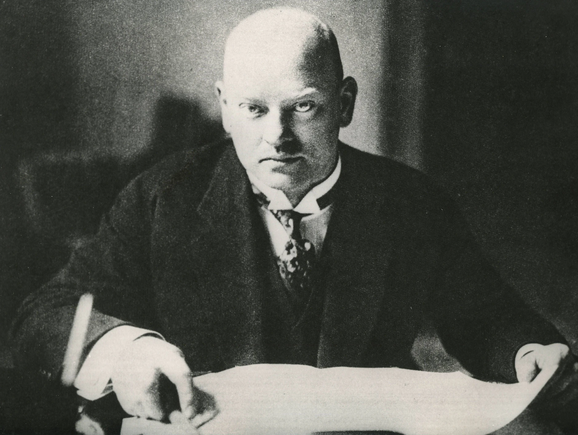 Gustav Stresemann: Der Mann, der die Goldenen Zwanziger möglich machte