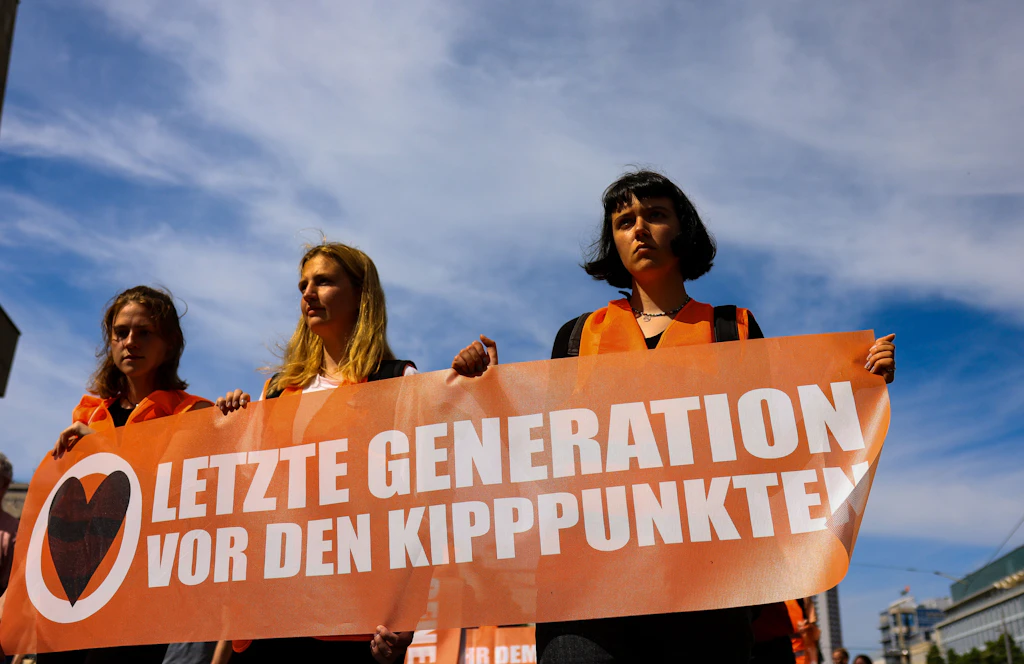Ausgerechnet im Autoland Sachsen: Applaus für die „Letzte Generation“