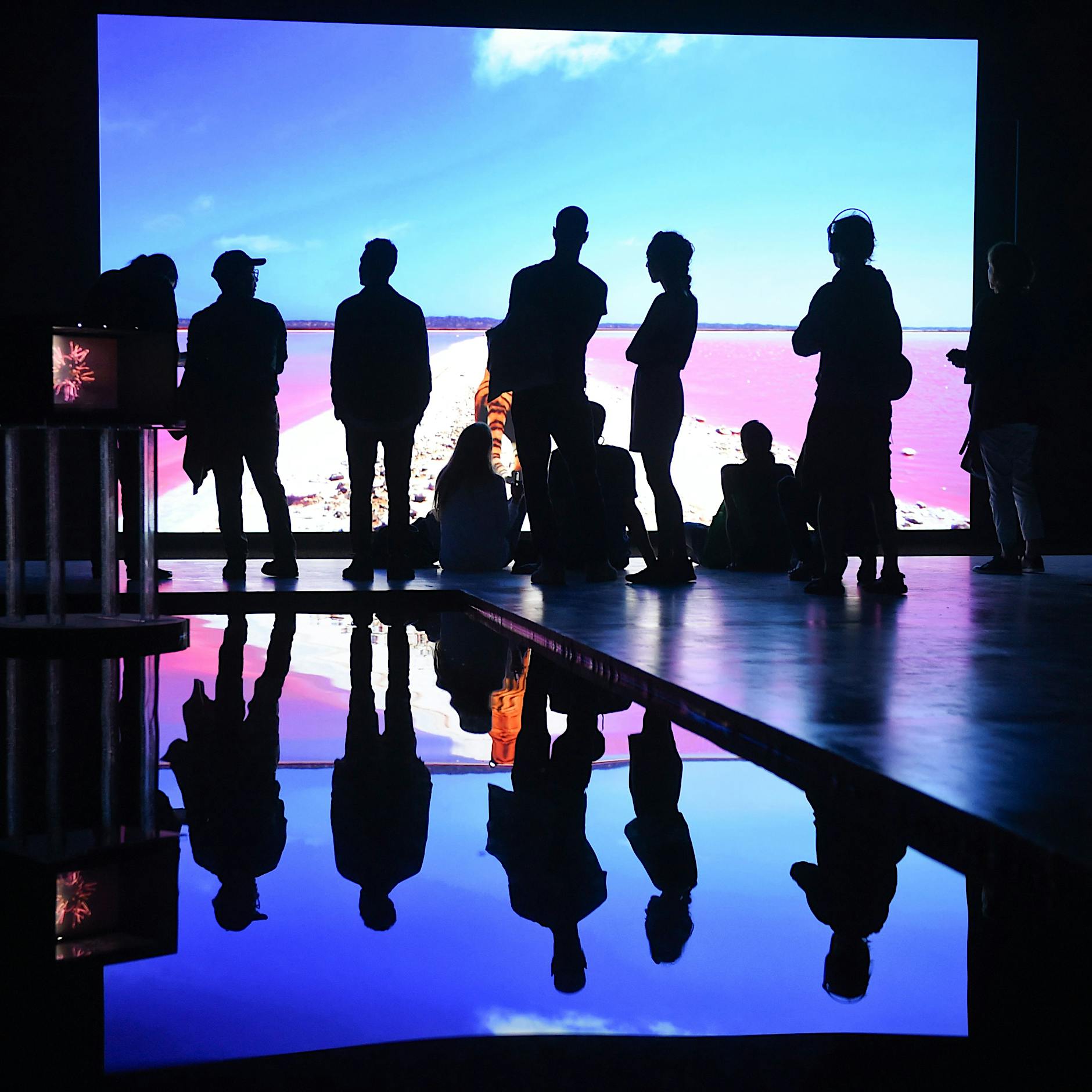 13. Berlin Biennale: Was hinter der Verschiebung auf 2025 stecken könnte