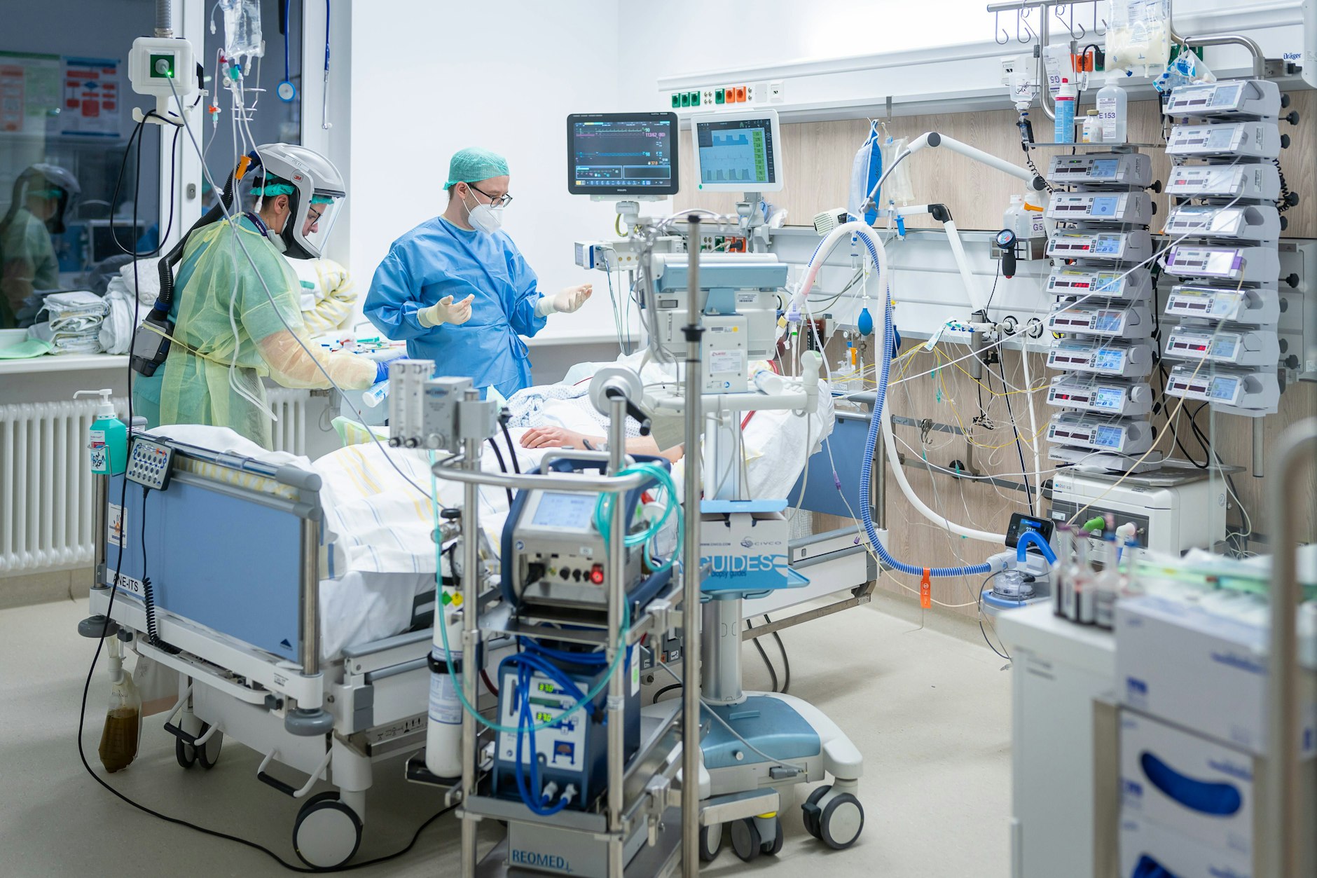 Covid-Intensivstation der Uniklinik Dresden, 2021