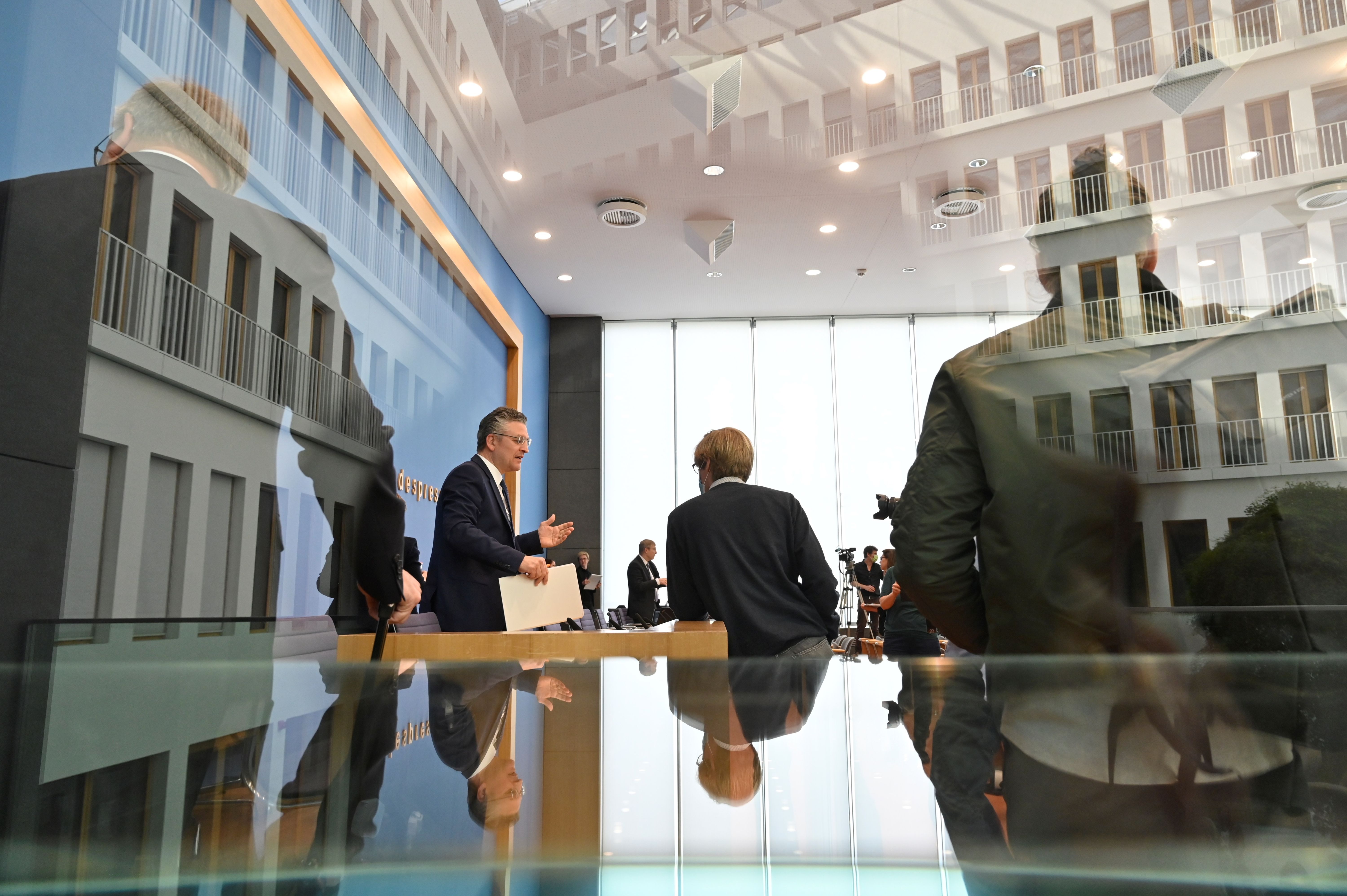 Corona und das Versagen der Medien: Ein Gastbeitrag von ZDF-Mann Dirk Jacobs