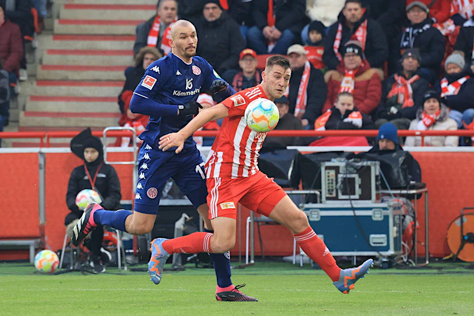 Robin Knoche und die Kollegen vom 1. FC Union müssen zum Auftakt die Hürde Mainz 05 meistern.
