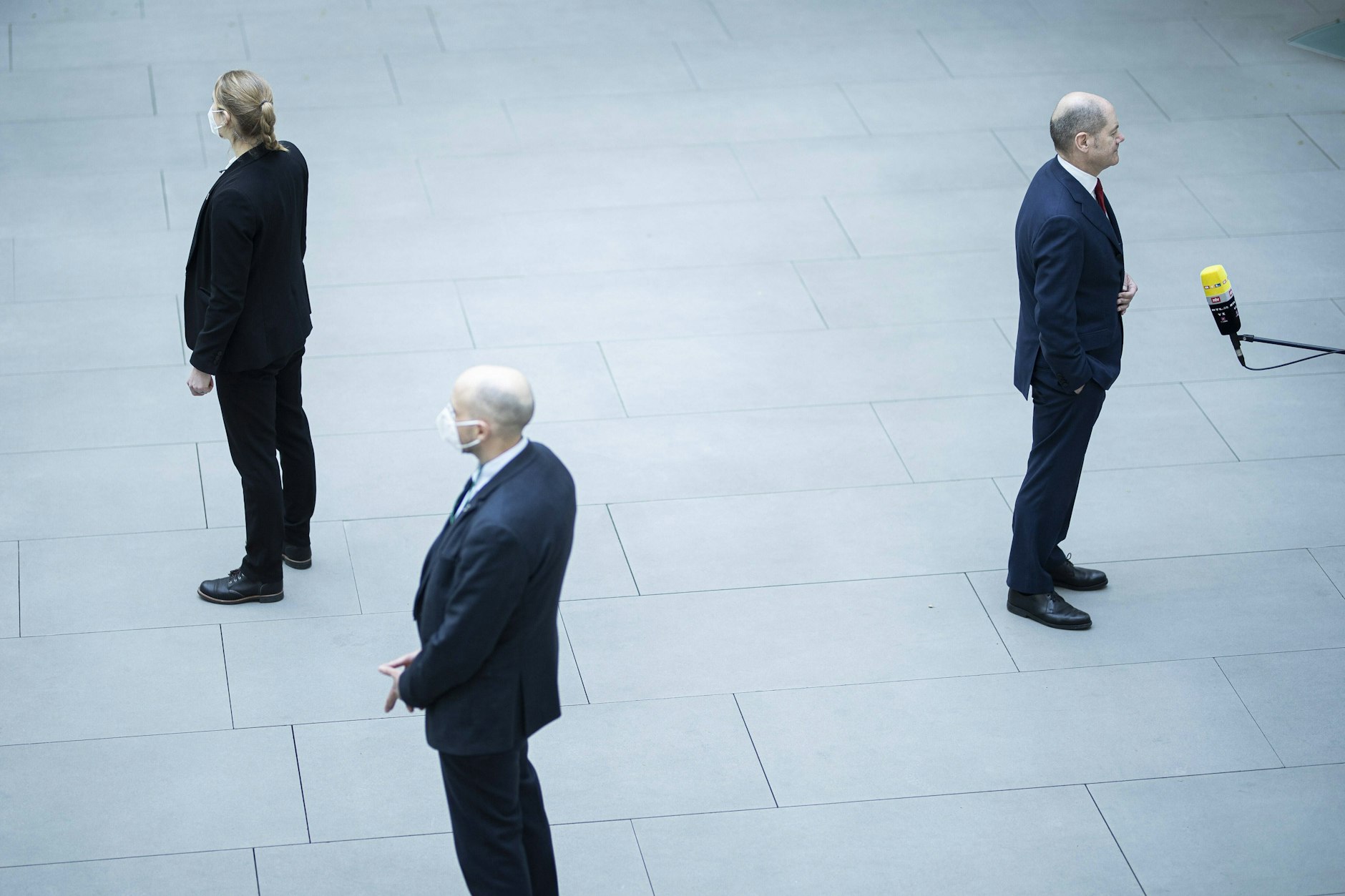 Olaf Scholz während eines Interviews