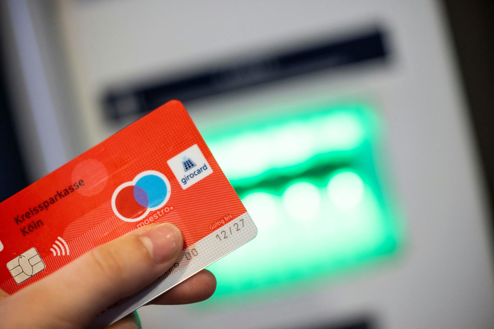 Ab dem 1. Juli 2023 sollen keine neuen Maestro-Karten mehr herausgegeben werden.