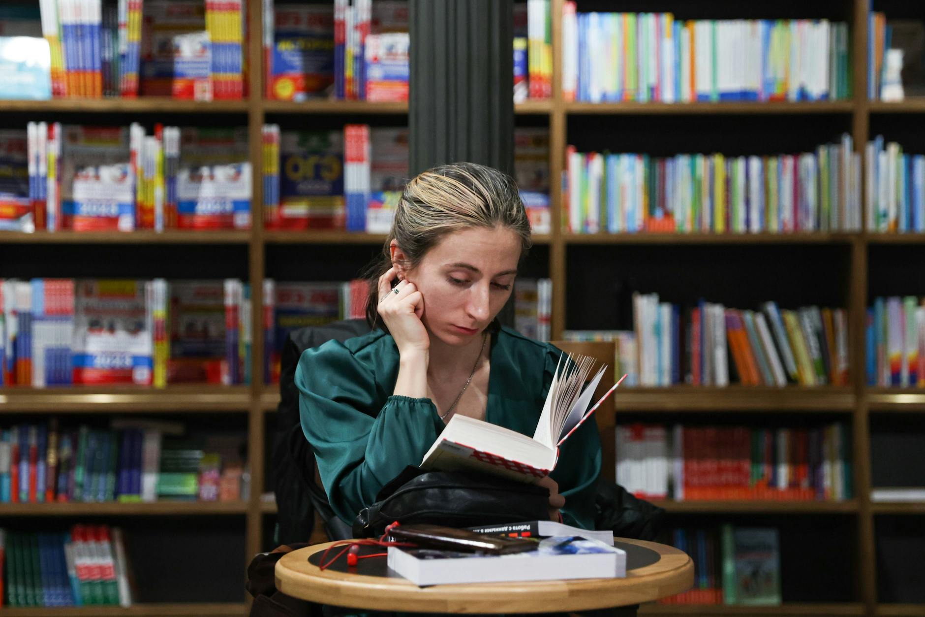 Beim Eintauchen ins Buch tauchen wir in andere Leben ein.